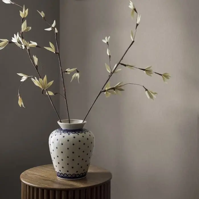 dark gray brwon simple concrete wallpaper