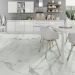 أرضيات رخام أبيض مع عروق رمادية، قائمة أسعار الحجر البلاستيكي المركب في دبي وأبو ظبي والشارقة