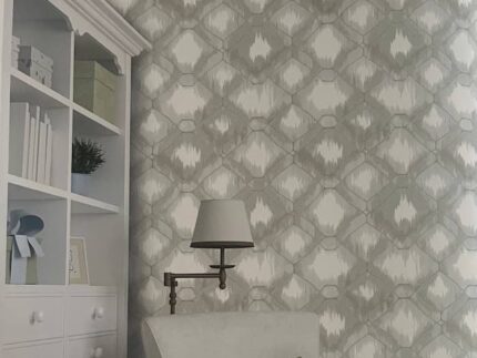 Modern Silver Damask Wallpaper Dubai 16.5 m² Vinyl Roll